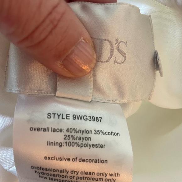 David’s Bridal sweetheart front with open back wedding dress. Gently used. - Picture 9 of 9